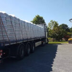 2 LKW mit 48 Paletten und 3696 Säcken à 15 kg